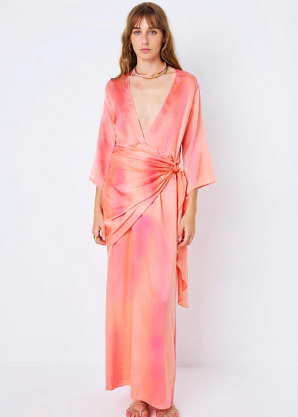 Vestido Largo de Seda Elástica con Nudo - Teñido Artesanal Maltinto - Color Melocotón